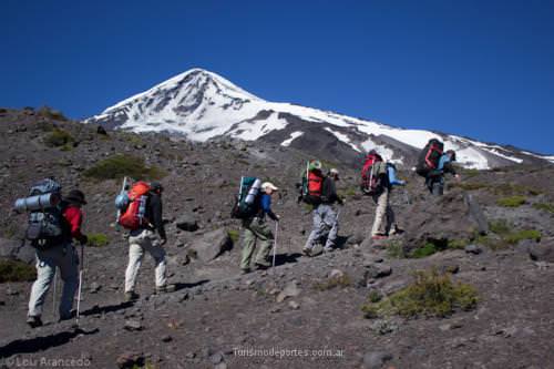 Ruta ascenso lanin por camino de mulks